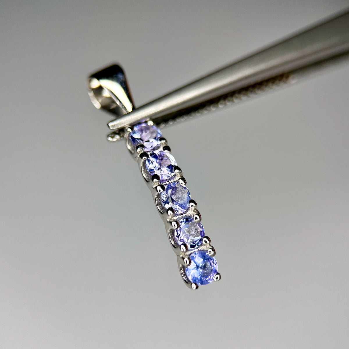 Natuurlijke Tanzaniet Hanger – 925 Sterling Zilver
