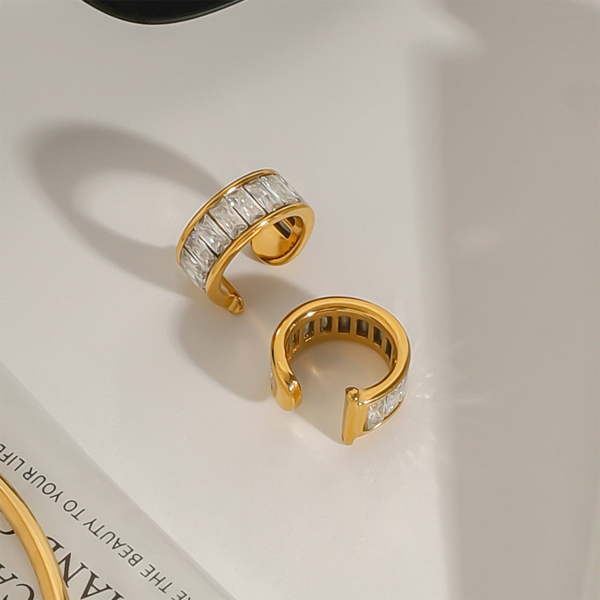 18 Karaats goud vergulde luxueuze clip-on oorbellen met zirkonia's