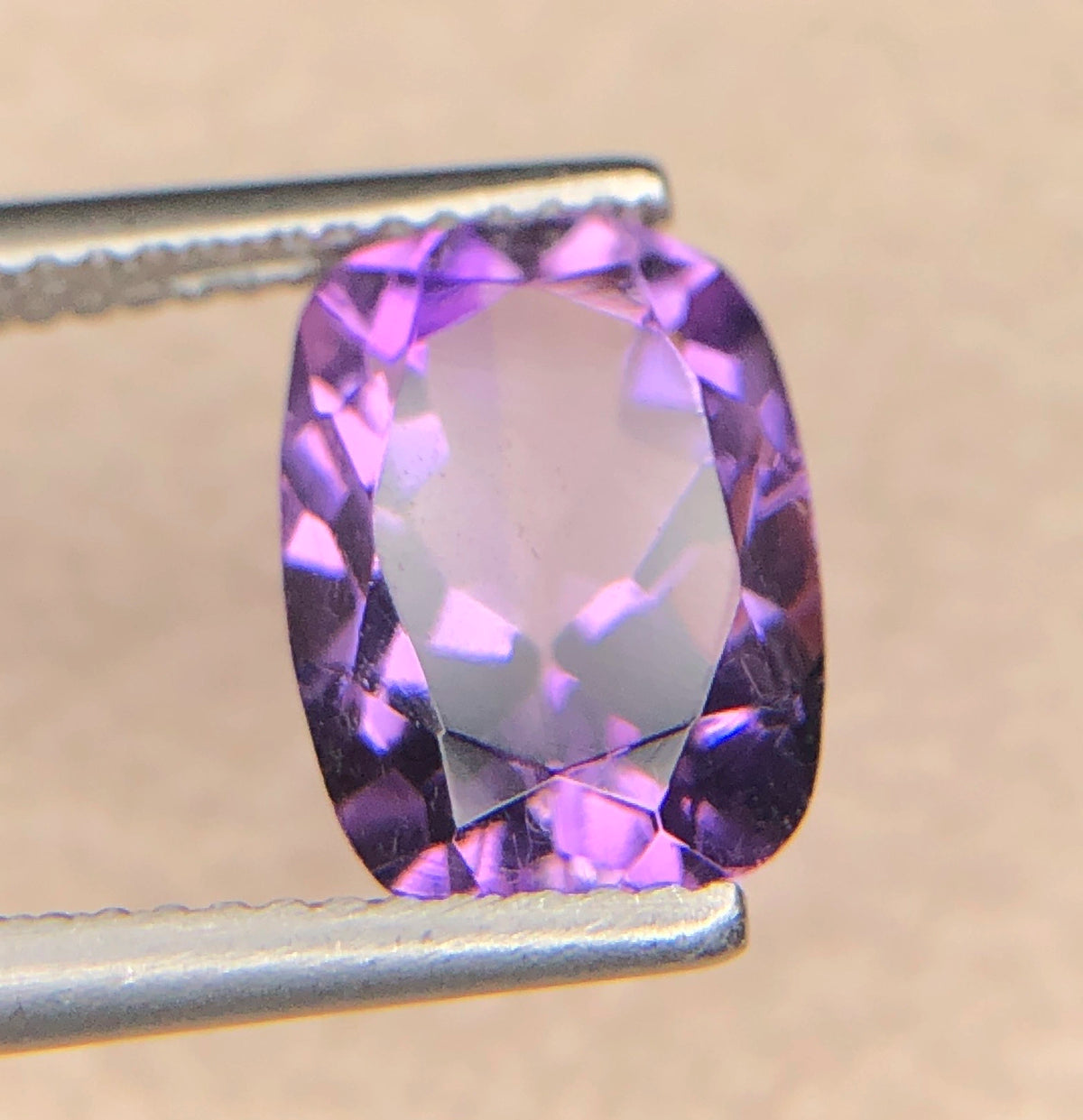 Natuurlijke Amethist 3,90 ct – Paarse Cushion Cut Losse Edelsteen 10,9 × 8 mm