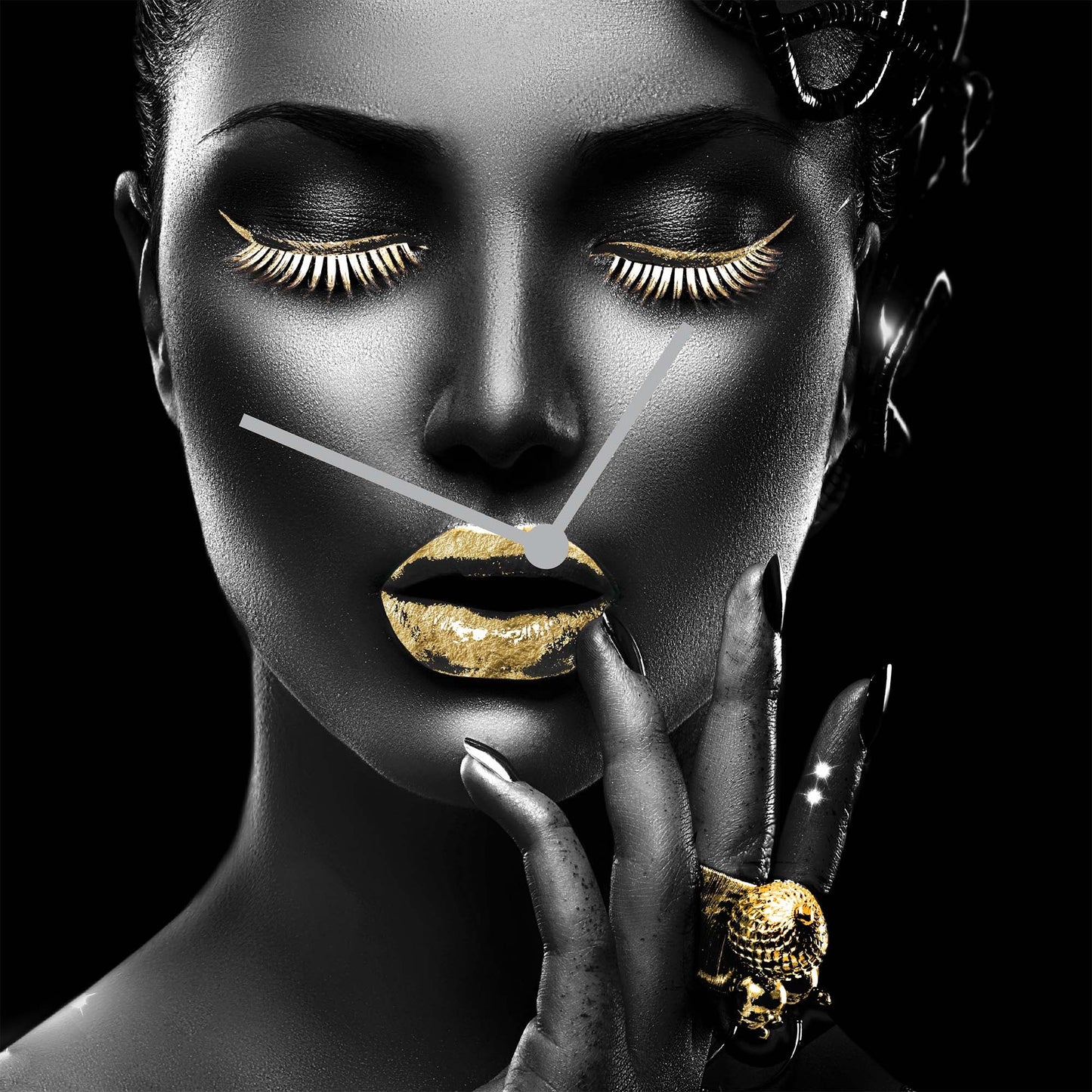 Black and White Woman gold leaf clock