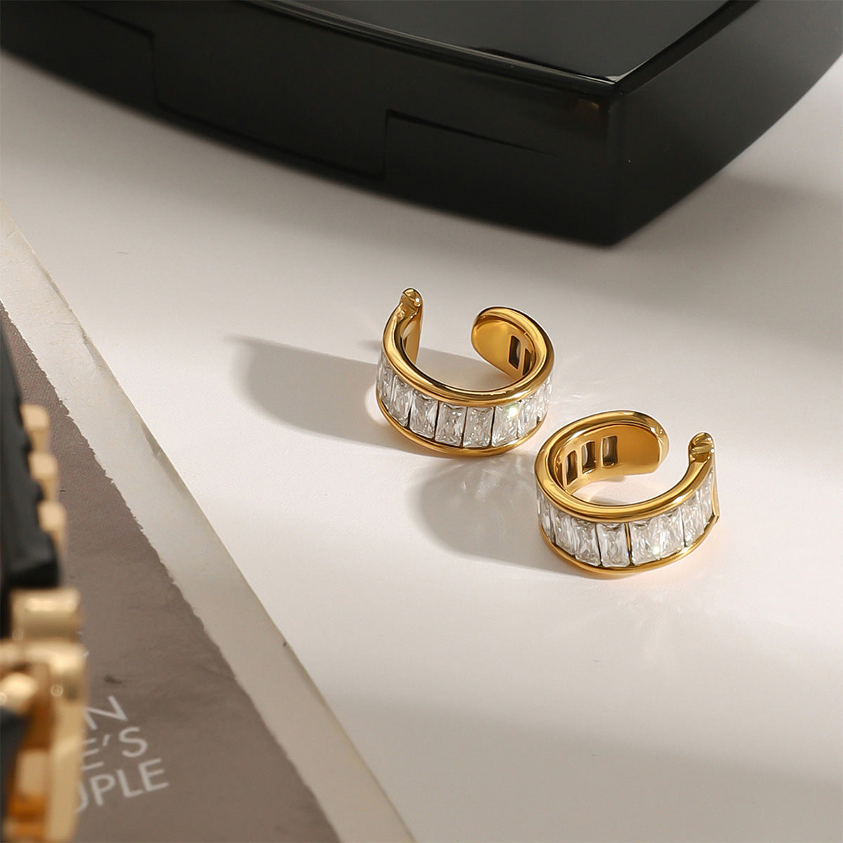 18 Karaats goud vergulde luxueuze clip-on oorbellen met zirkonia's