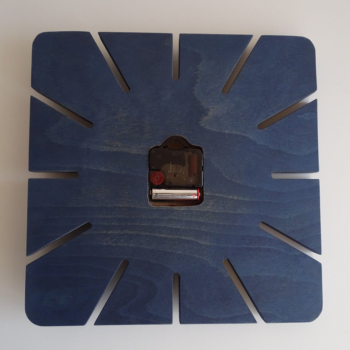 Donker grijze moderne epoxy houten wandklok