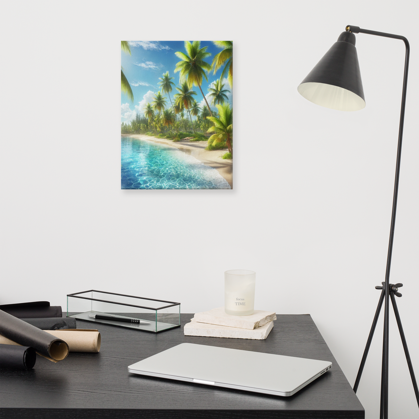 Canvas Wanddecoratie - Rustgevend Strand met Heldere Zee en Palmbomen - Premium Kwaliteit
