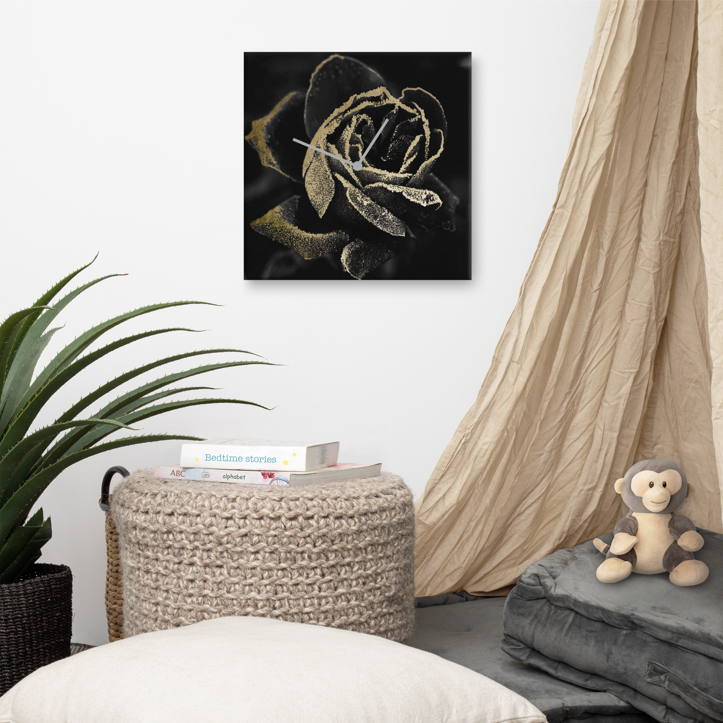 Black Rose Wandklok met Bladgoud – Luxe Acrylglas Klok van Unique Treasure