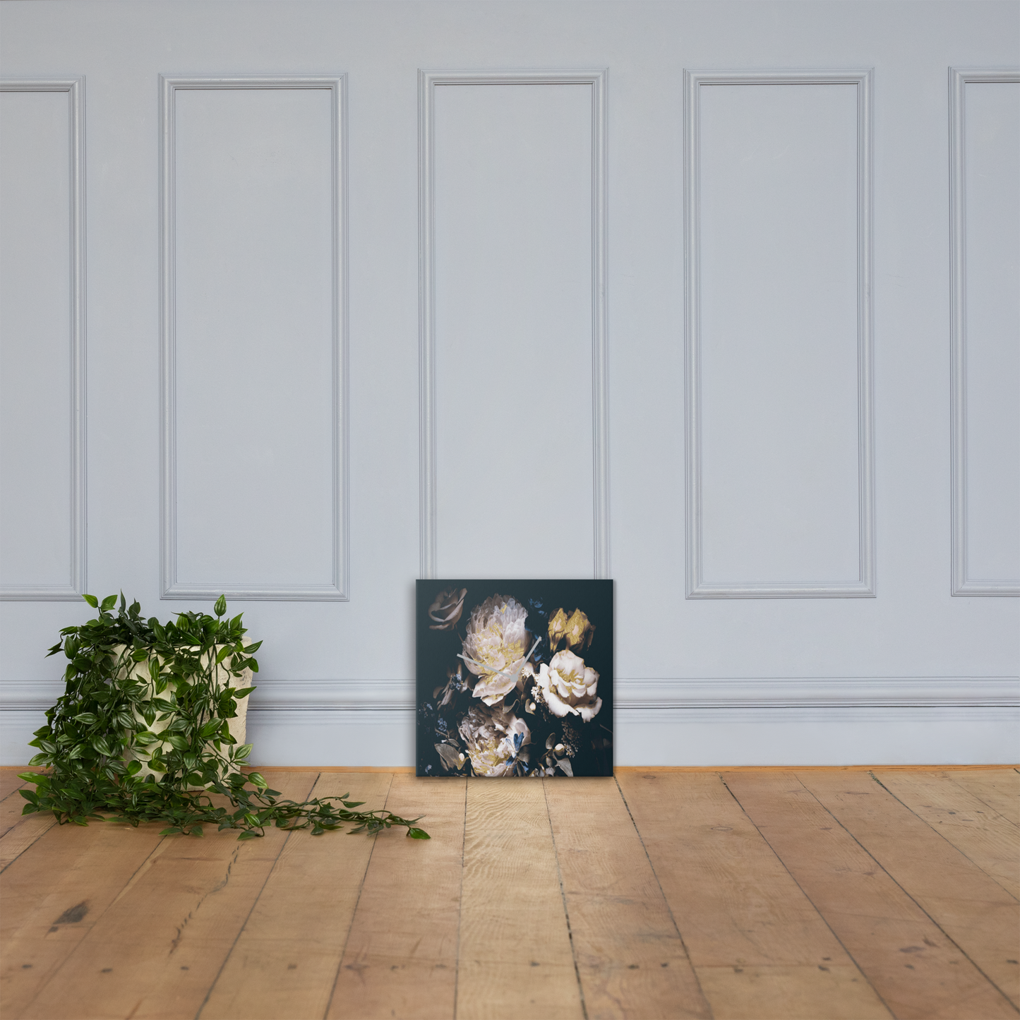 Golden Flower acrylglas wandklok met bladgoud – luxe designklok