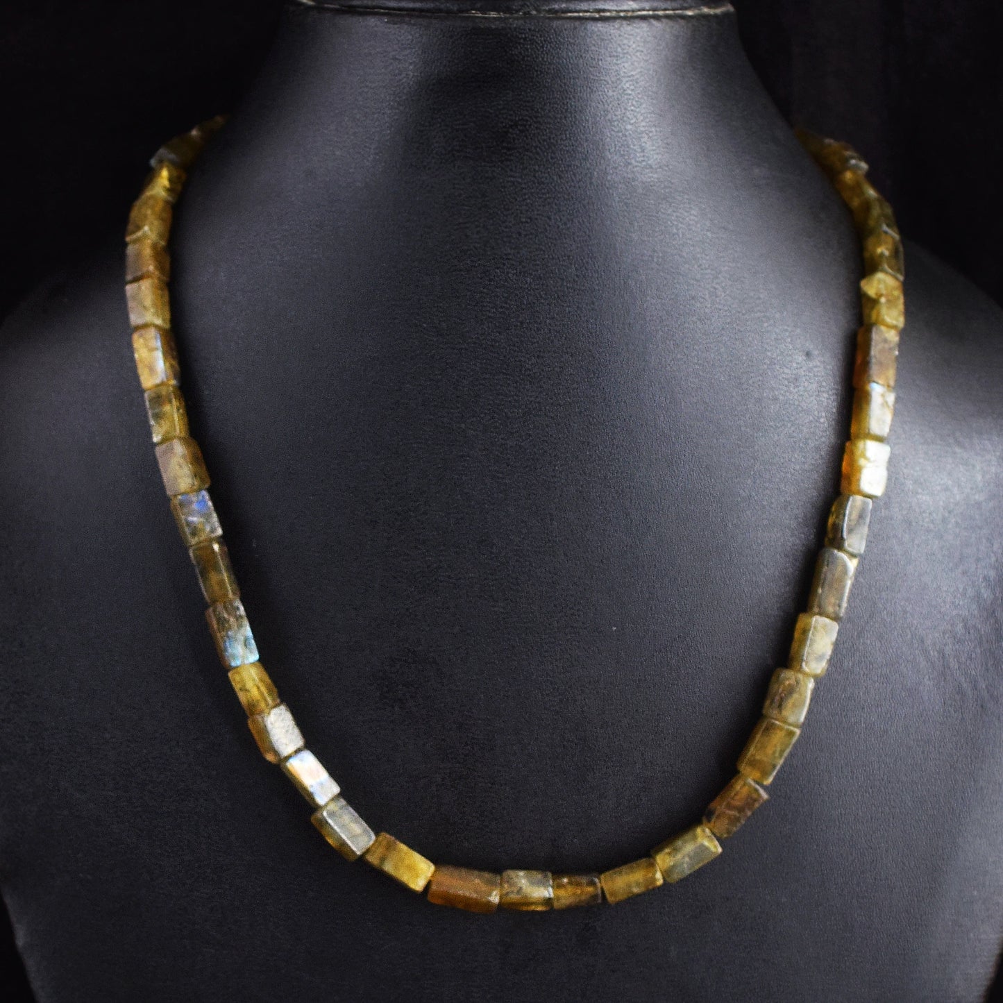 Echte Blue Flash Labradoriet Kralenketting 181,00 CT