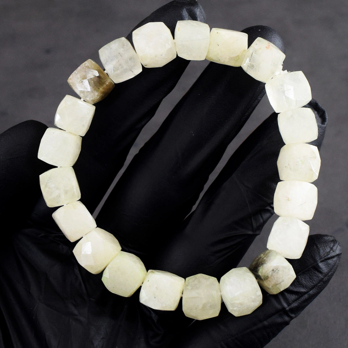 Echte Rutielkwarts Stretch Kralenarmband met Gefacetteerde Stenen 160,00 CT