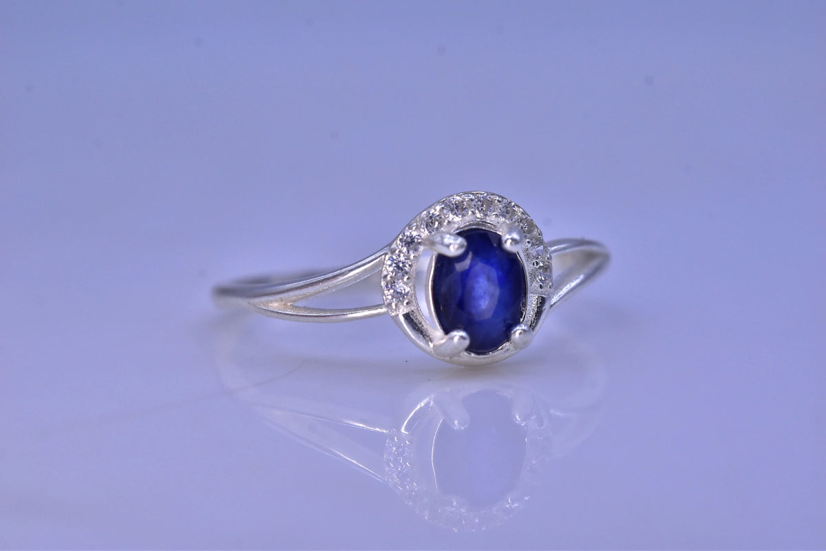 Natuurlijke Blauwe Saffier Ring – 925 Sterling Zilver – Rhodium Plated