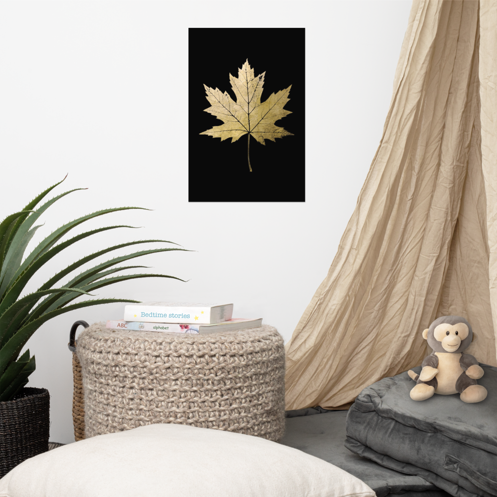 Gouden Esdoornblad Kunstwerk op Acrylglas – Exclusieve Natuurdecoratie met Bladgoud