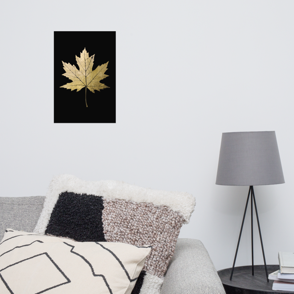 Gouden Esdoornblad Kunstwerk op Acrylglas – Exclusieve Natuurdecoratie met Bladgoud