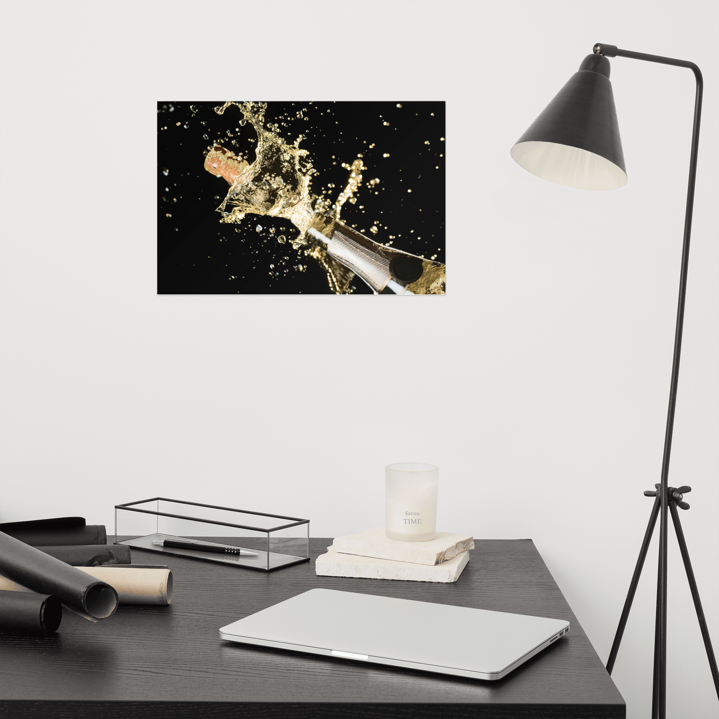 Luxe Acrylglas Kunstwerk met Champagne & Bladgoud – Stijlvol Accent