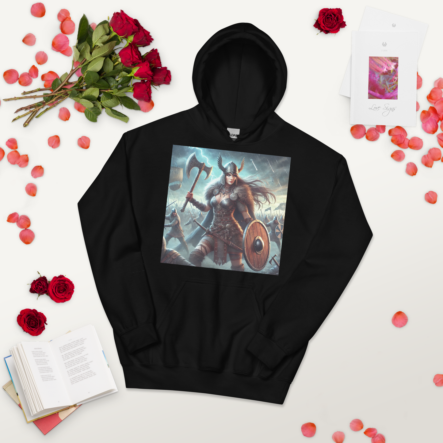 Viking Hoodie – Stoere en Comfortabele Hoodie met Krijgshaftige Viking Vrouw – Perfect voor Avonturiers en Viking Fans