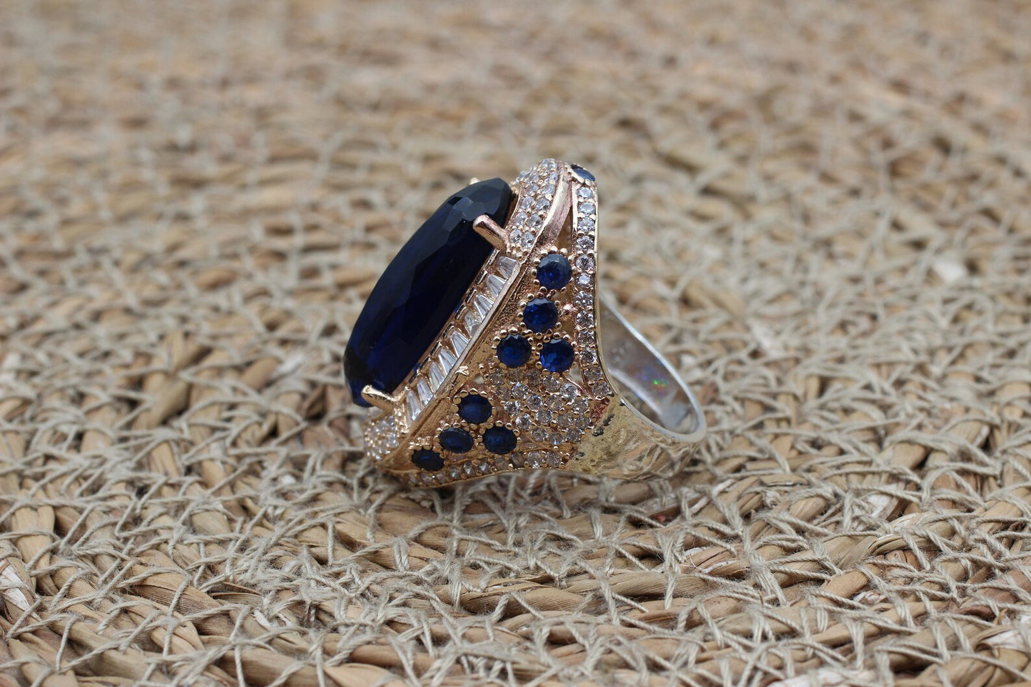 Saffier Dames Ring