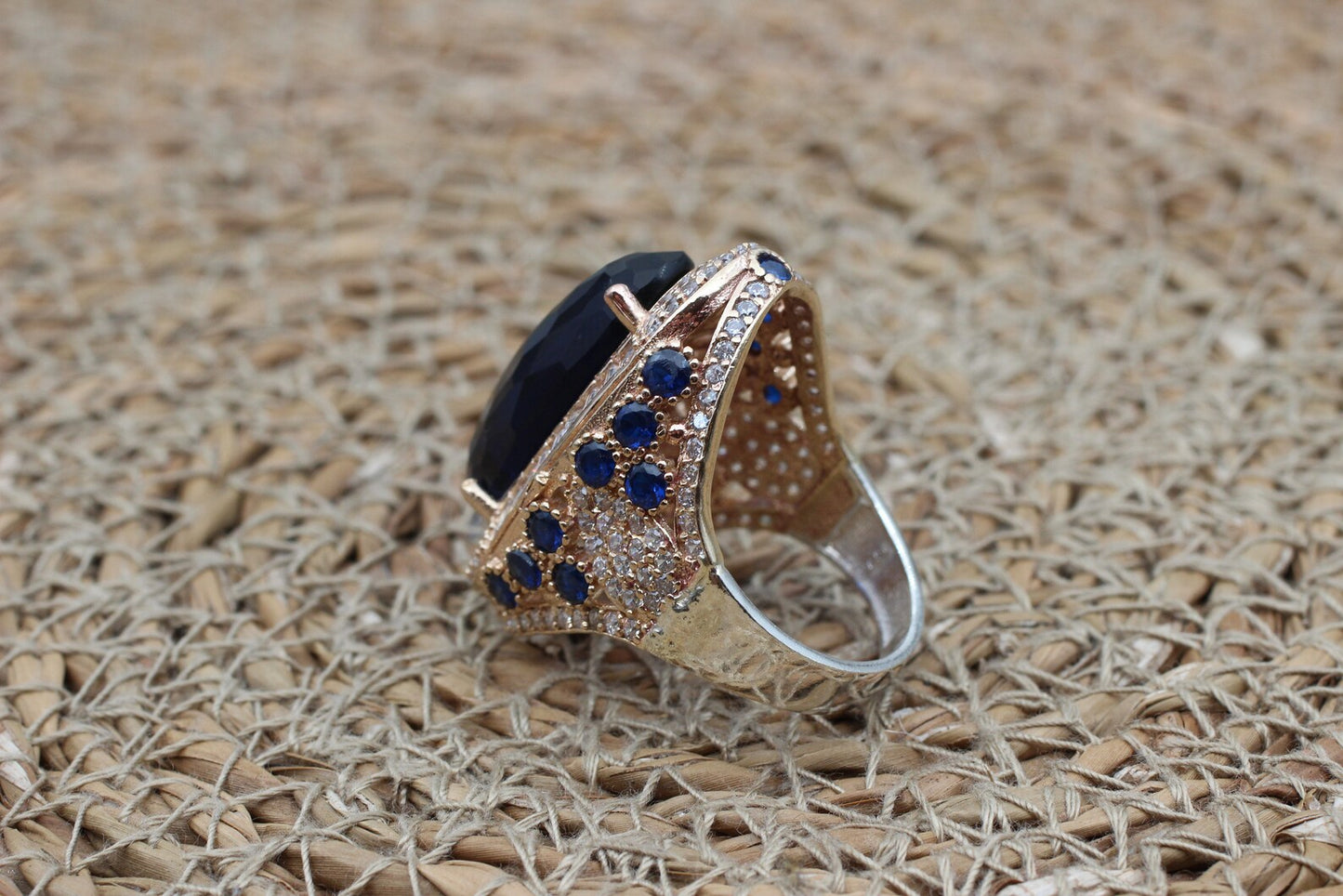 Saffier Dames Ring