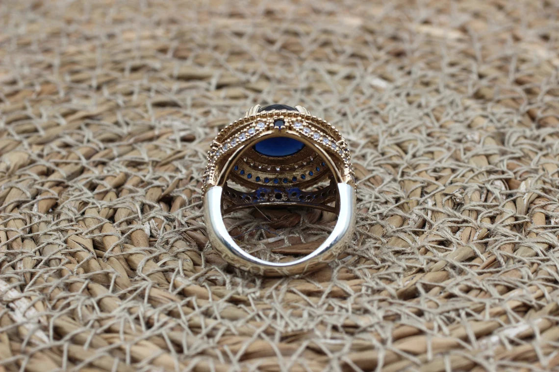 Unieke Saffier & Zilver Ring - Handgemaakt & Op Bestelling Gemaakt
