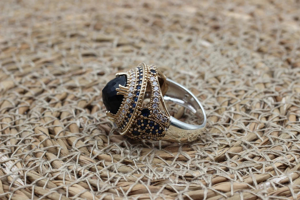 Unieke Saffier & Zilver Ring - Handgemaakt & Op Bestelling Gemaakt