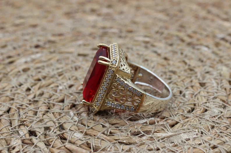 De ultieme schoonheid - Handgemaakte Robijnrode Ring