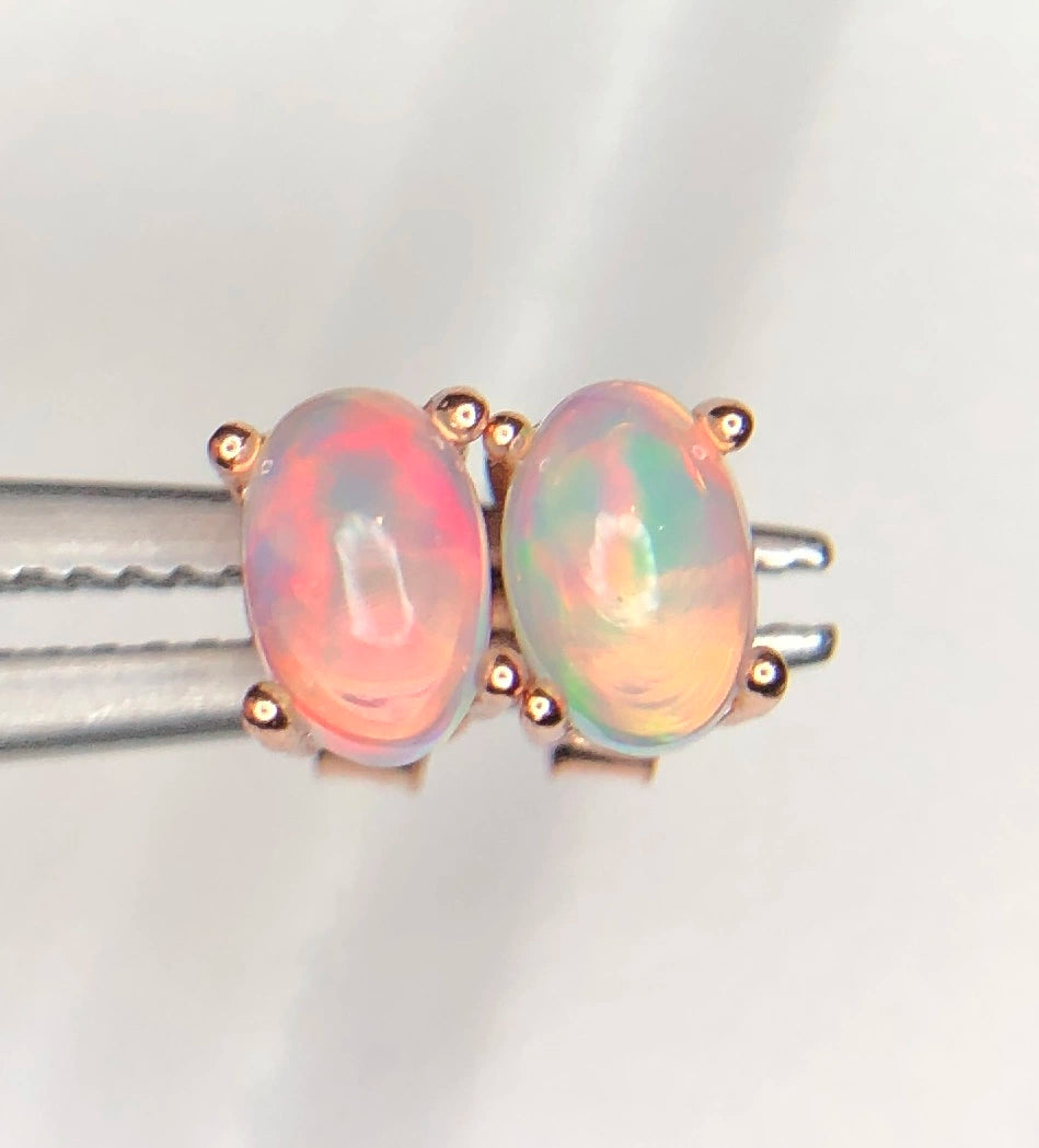 Natuurlijke Witte Opaal Oorbellen – 4,85 ct – 925 Zilver