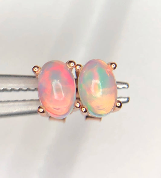 Natuurlijke Witte Opaal Oorbellen – 4,85 ct – 925 Zilver