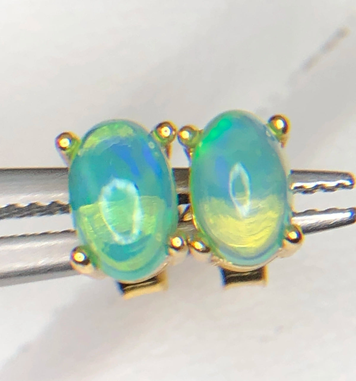 Natuurlijke Groene Opaal Oorbellen – 4,90 ct – 925 Zilver