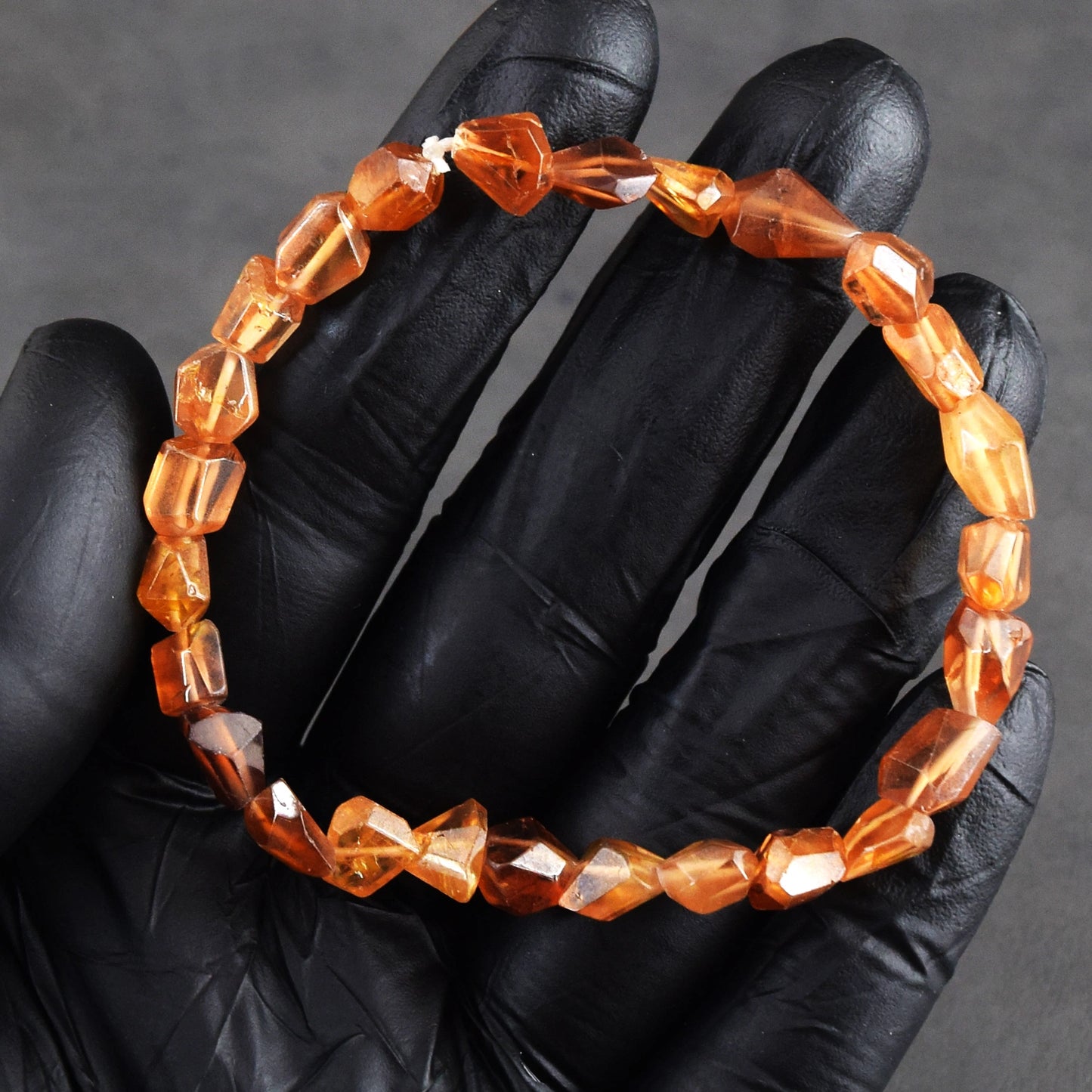 Echte Hessoniet Granaat Stretch Kralenarmband 76,00 CT