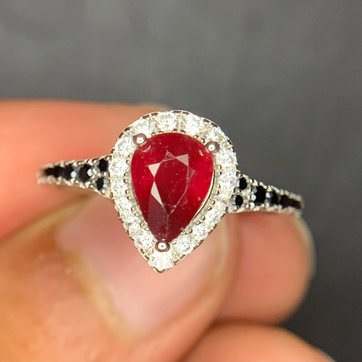 Natuurlijke Robijn Ring met Spinel – 925 Sterling Zilver – Rhodium Plated