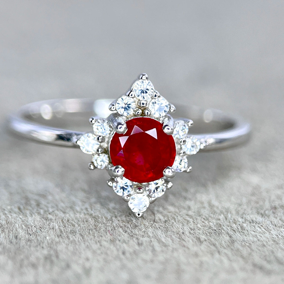 Natuurlijke robijnring – 925 sterling zilver