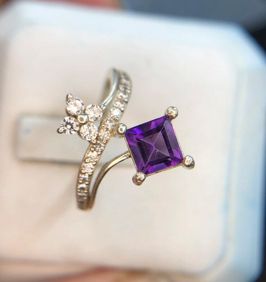 Ring van 925 sterling zilver met 10,80 ct natuurlijke amethist