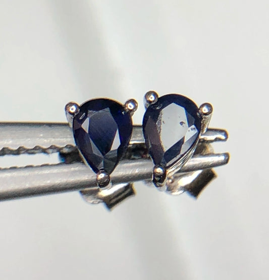 Natuurlijke Blauwe Saffier Oorbellen – 3,00 ct – 925 Zilver