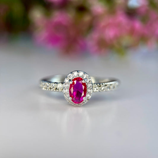 Natuurlijke Robijn Ring met Zirkonia – Glass Filled & Rhodium Plated