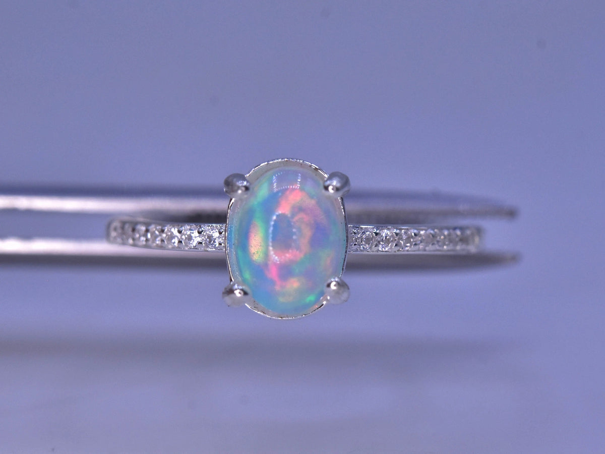 Natuurlijke Opaal Ring – 925 Sterling Zilver – Elegant Design