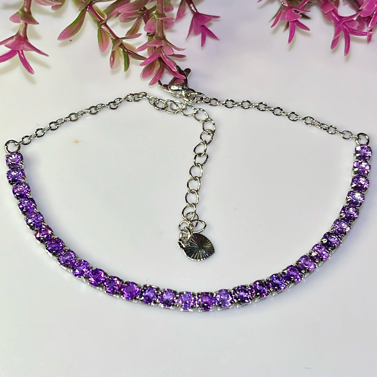 Damesarmband met Natuurlijke Amethist – Rhodium Plated Edelsteenarmband
