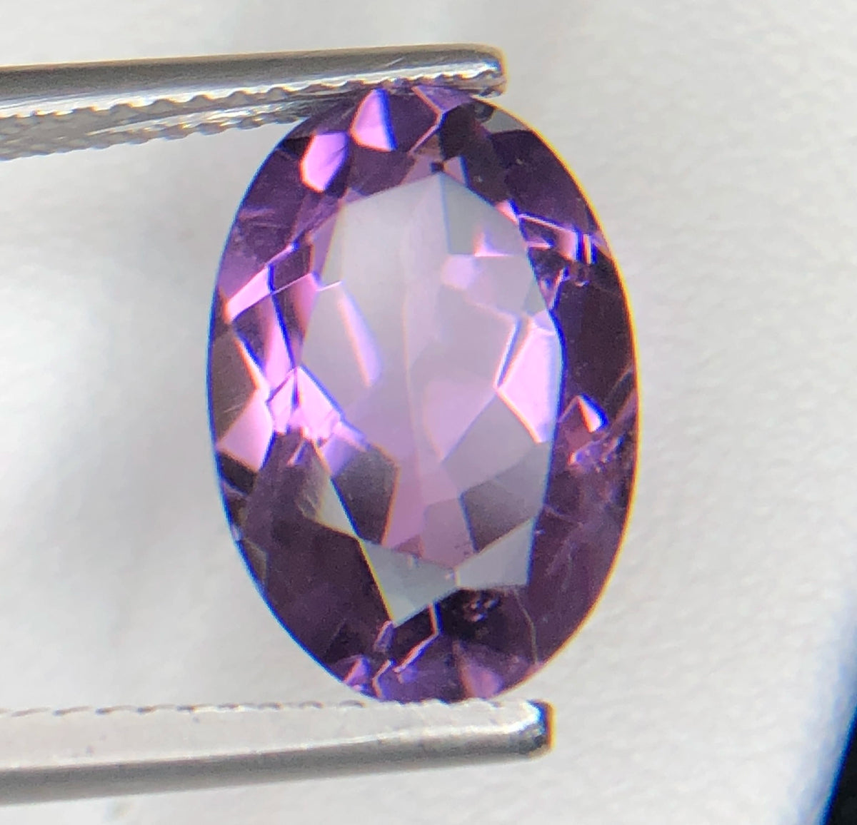 Natuurlijke Amethist 5,30 ct – Ovaal Geslepen Losse Edelsteen