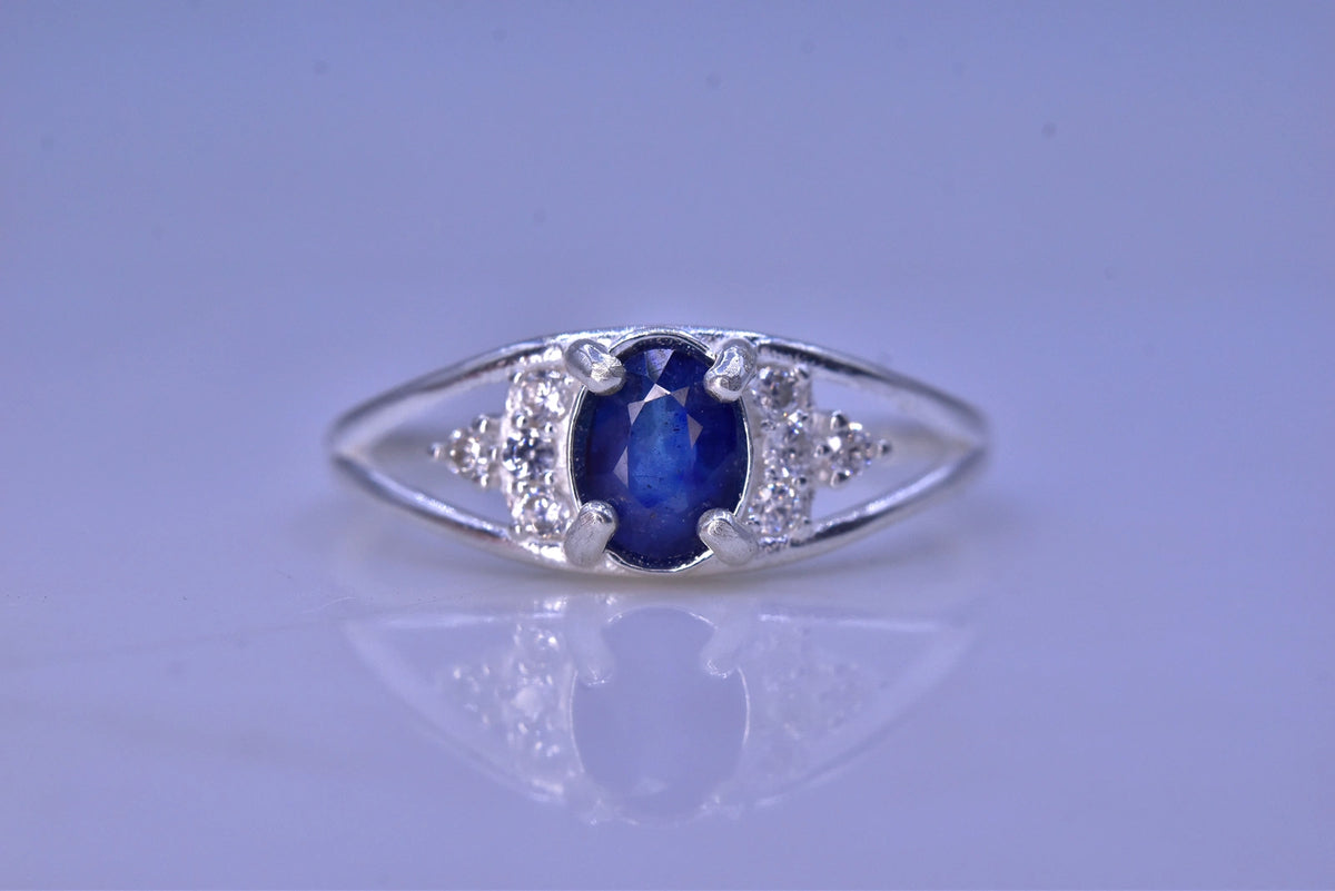 Natuurlijke Blauwe Saffier Ring – 925 Sterling Zilver – Rhodium Plated