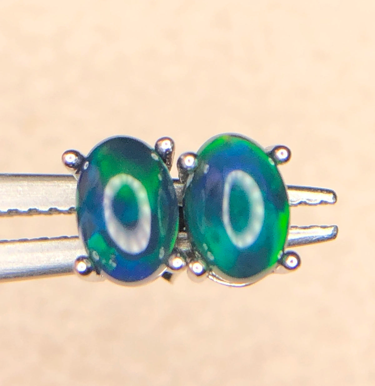 Natuurlijke Smoky Opaal Oorstekers 4,90 ct – 925 Sterling Zilver Rhodium Plated