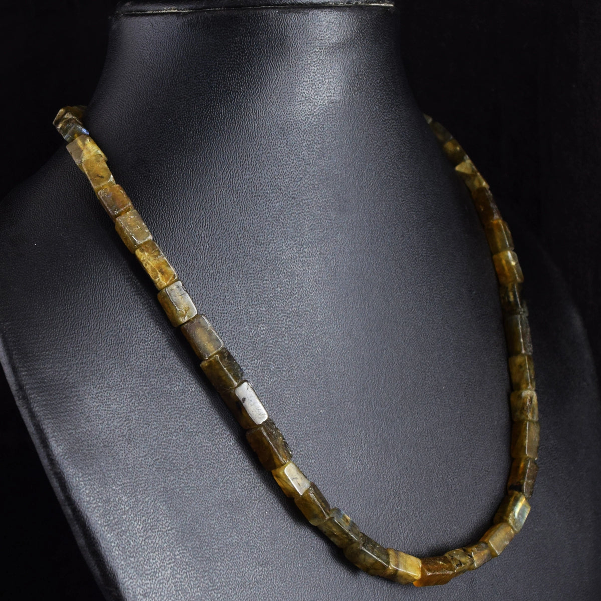 Echte Blue Flash Labradoriet Kralenketting 181,00 CT