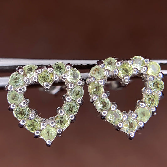 Natuurlijke Groene Peridoot Oorstekers – 925 Sterling Zilver – Rhodium Plated