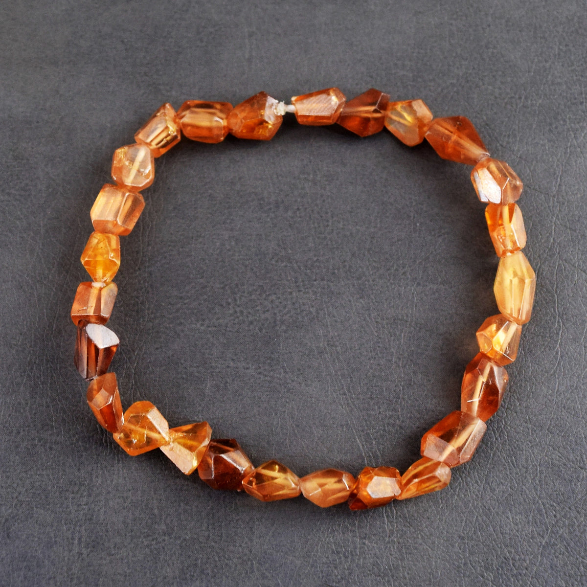 Echte Hessoniet Granaat Stretch Kralenarmband 76,00 CT