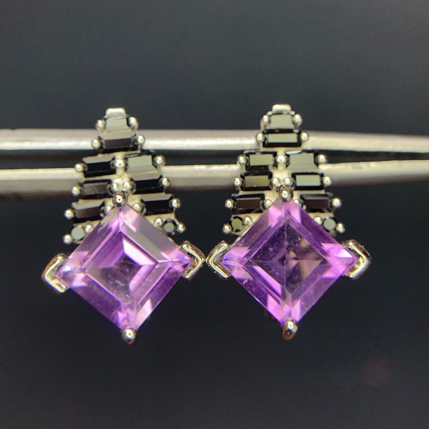 Natuurlijke oorbellen met amethist – 21.10 ct, gerhodineerd, 925 sterling zilver