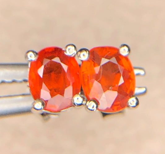 Natuurlijke Oranje Saffier Oorstekers 4,15 ct – 925 Sterling Zilver Rhodium Plated