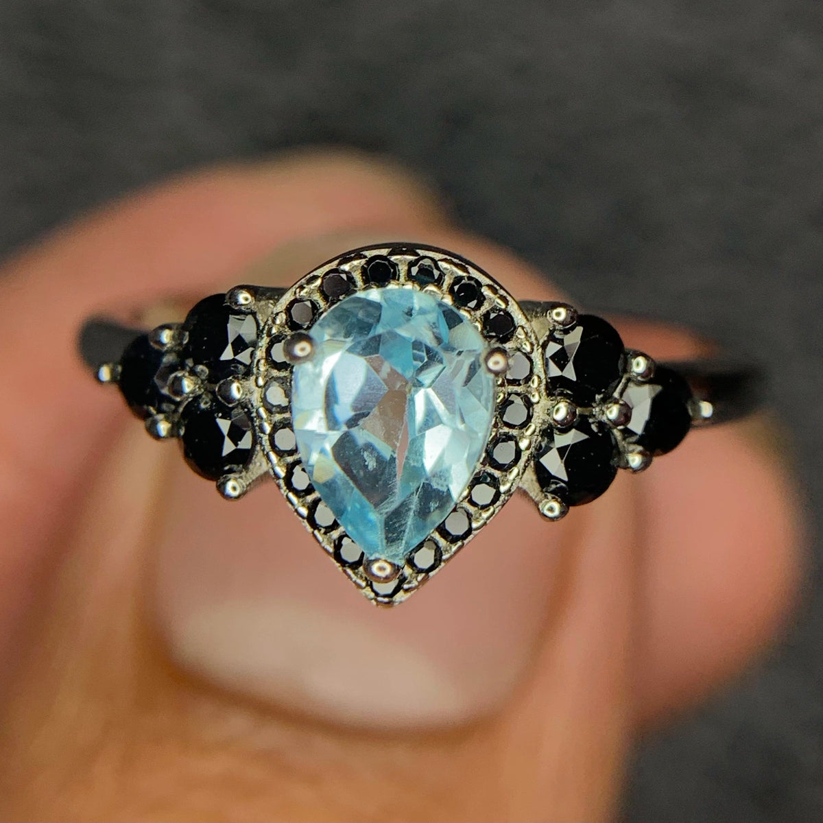 Natuurlijke Swiss Blue Topaas & Spinel Ring – 15,47 ct – 925 Sterling Zilver