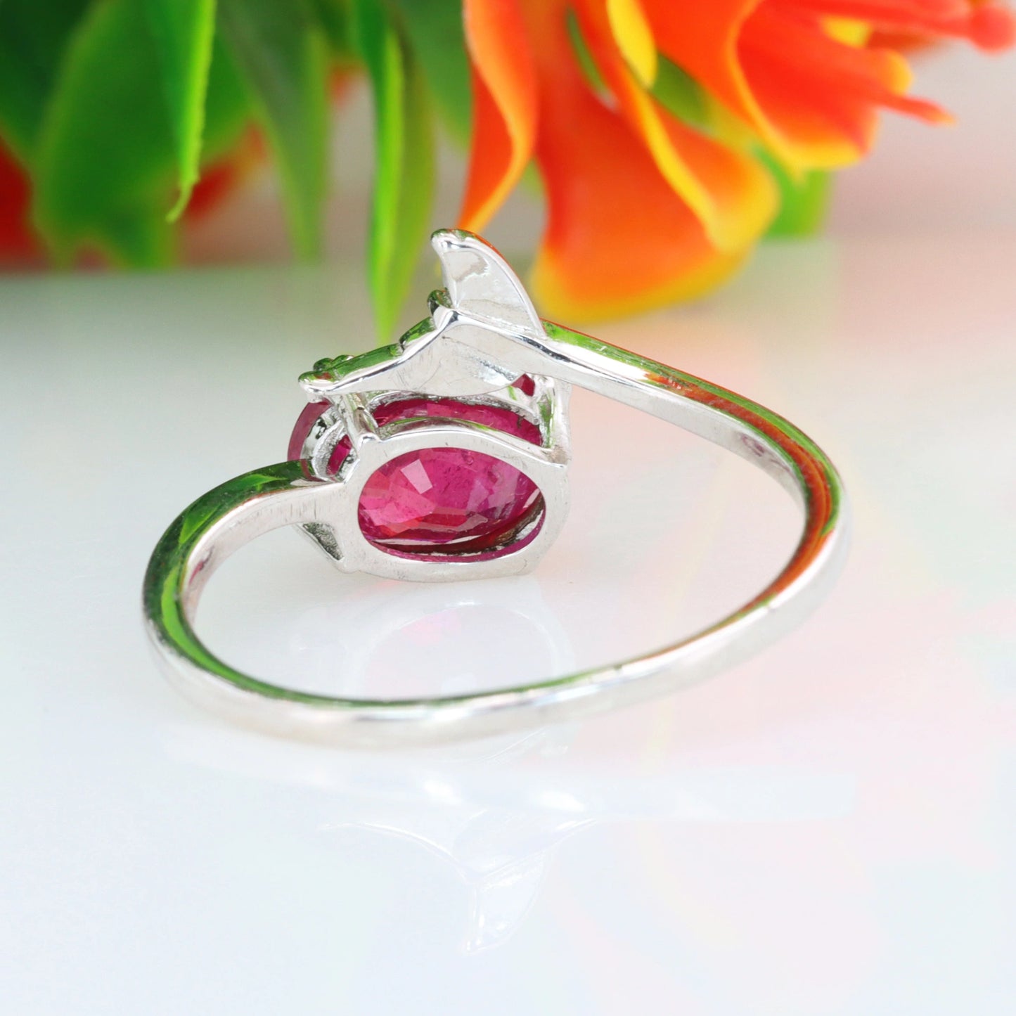 Gecertificeerde robijnring – 50.08 ct, levendig rood, 925 sterling zilver