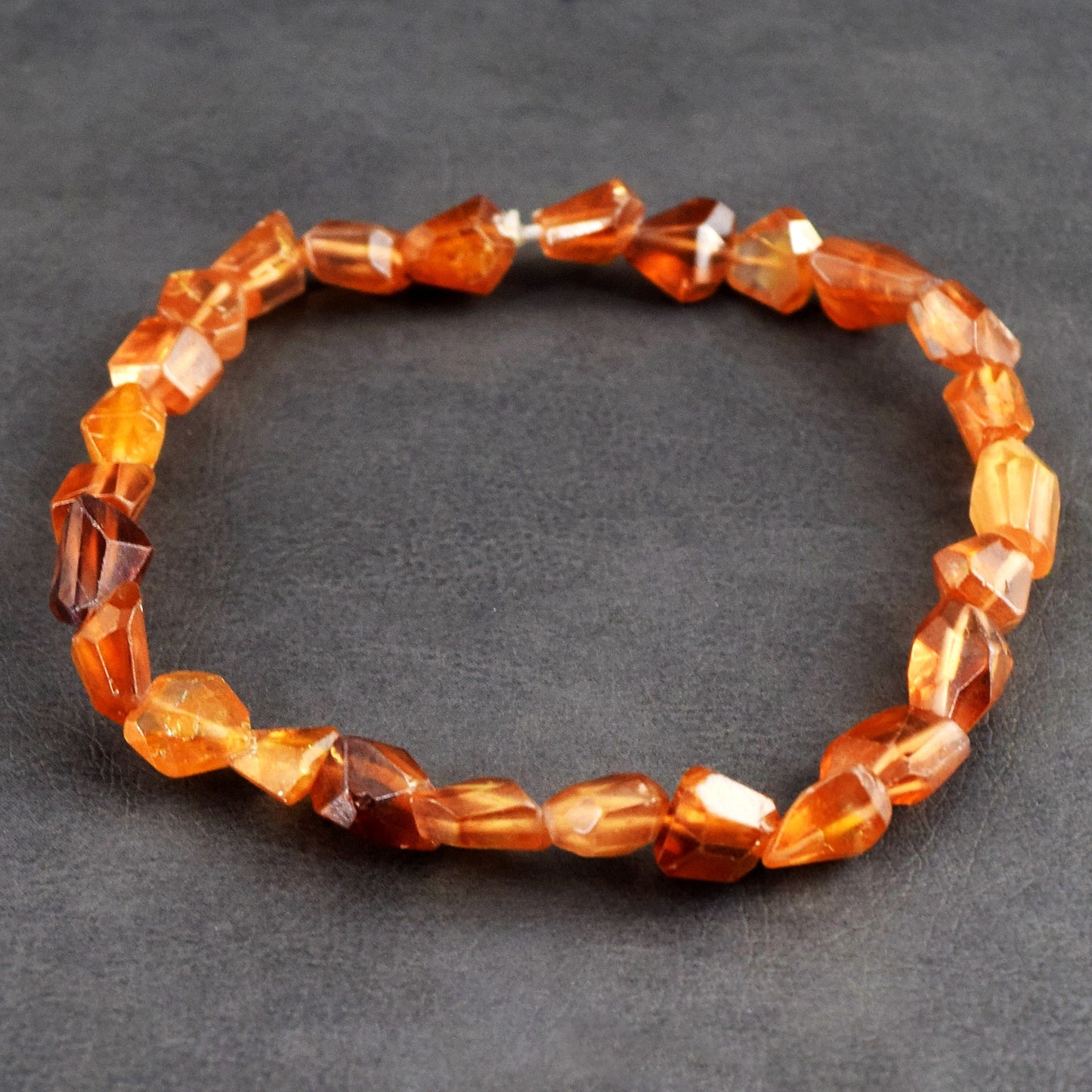 Echte Hessoniet Granaat Stretch Kralenarmband 76,00 CT