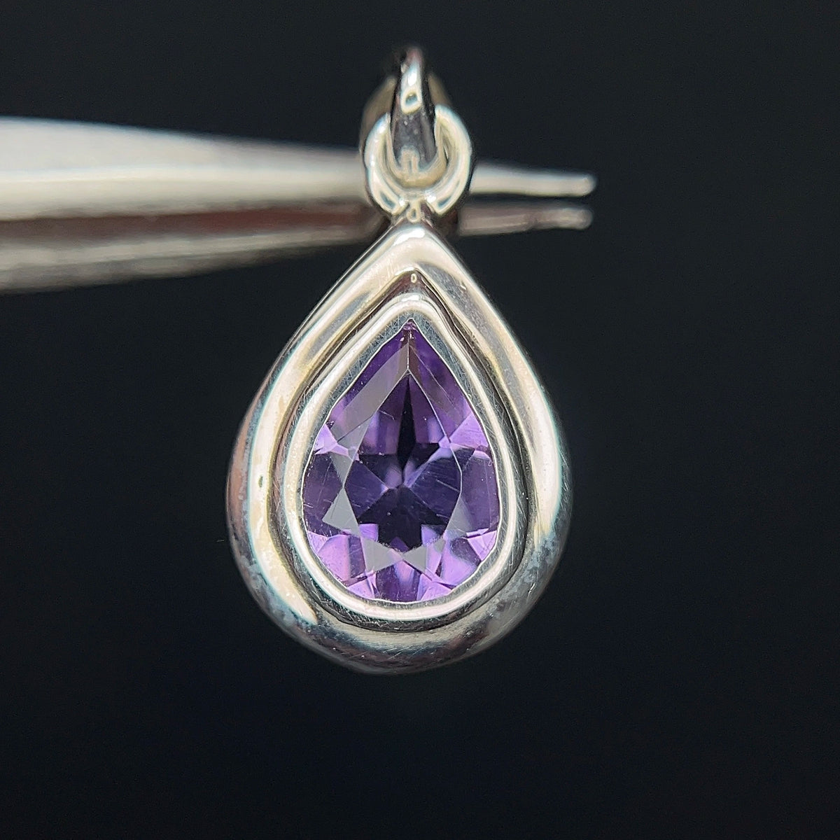 Natuurlijke amethisthanger – 7.00 ct, gerhodineerd, 925 sterling zilver
