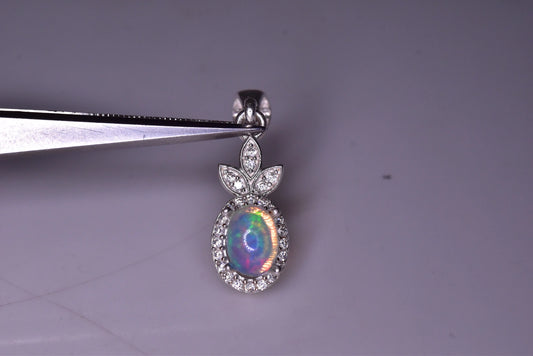 Natuurlijke Witte Opaal Hanger – 925 Sterling Zilver – Elegant Design