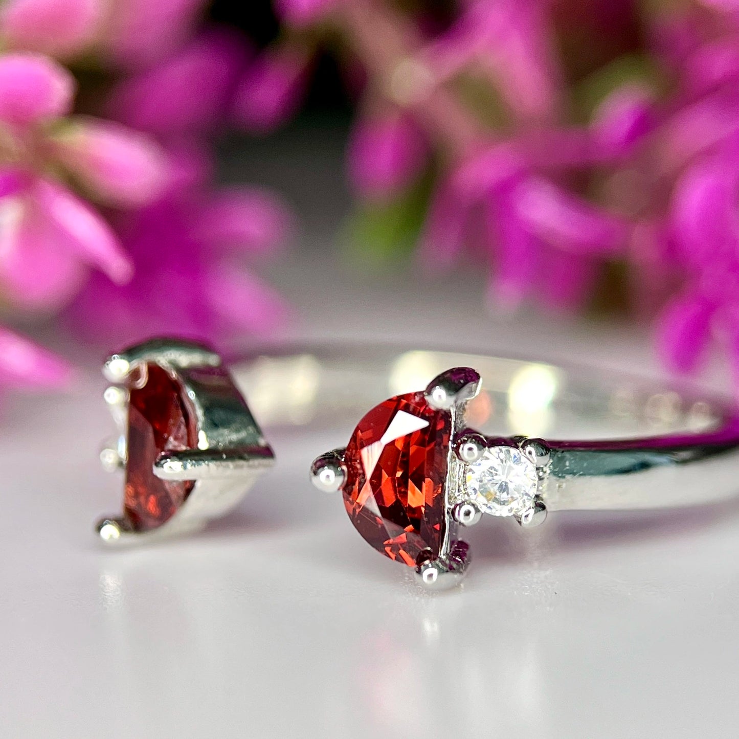 Natuurlijke rhodolietgranaatring – gerhodineerd