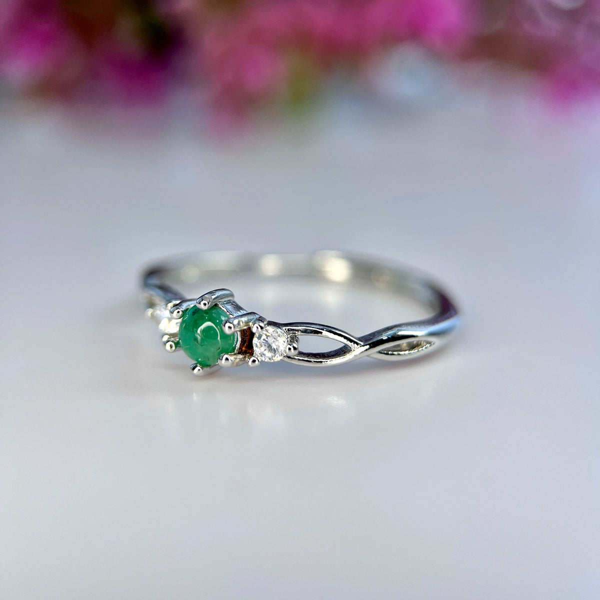 Natuurlijke Smaragd Ring met Zirkonia – Rhodium Plated