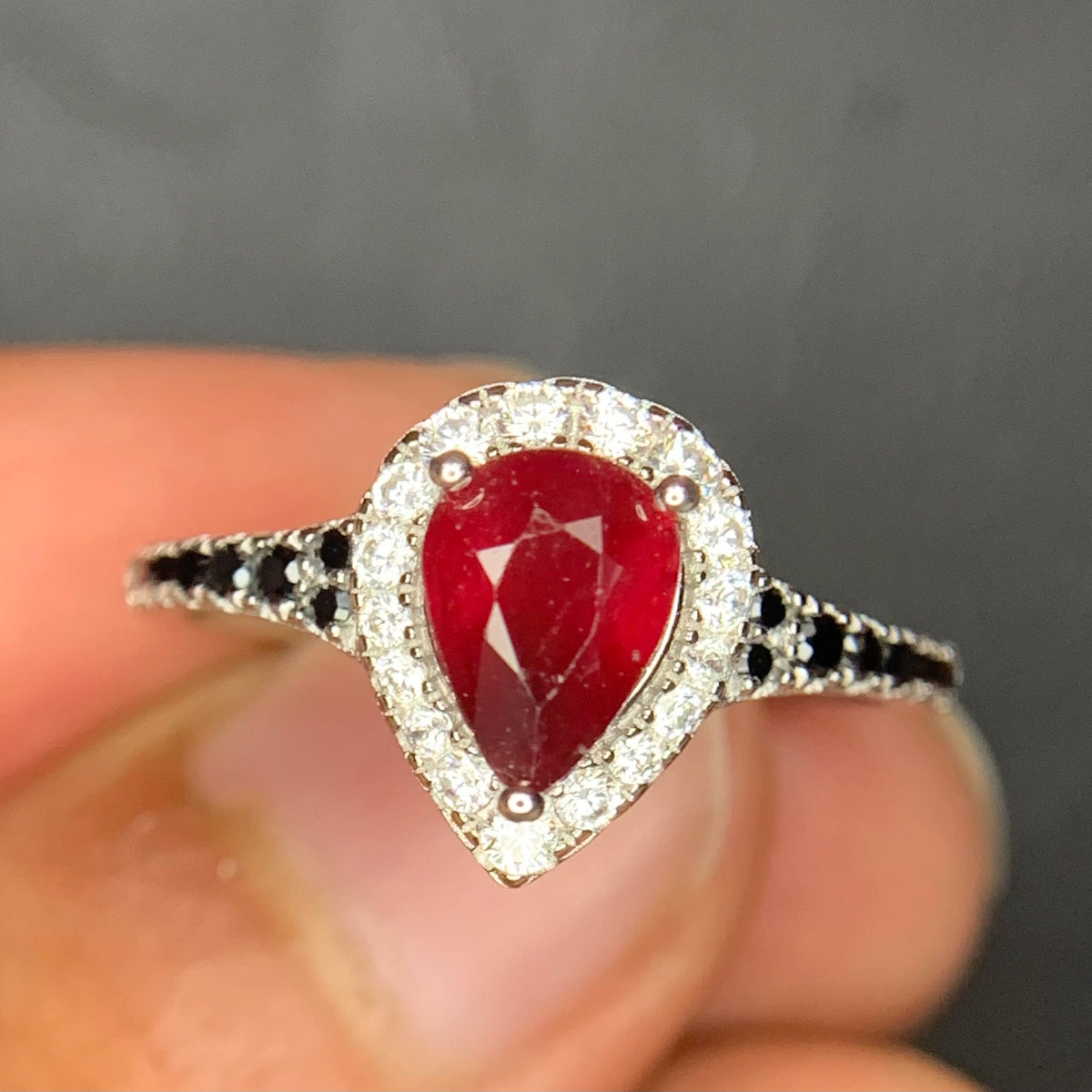 Natuurlijke Robijn Ring met Spinel – 925 Sterling Zilver – Rhodium Plated