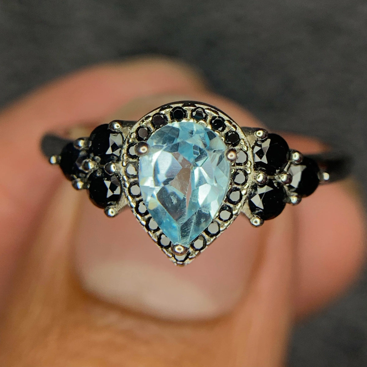 Natuurlijke Swiss Blue Topaas & Spinel Ring – 15,47 ct – 925 Sterling Zilver