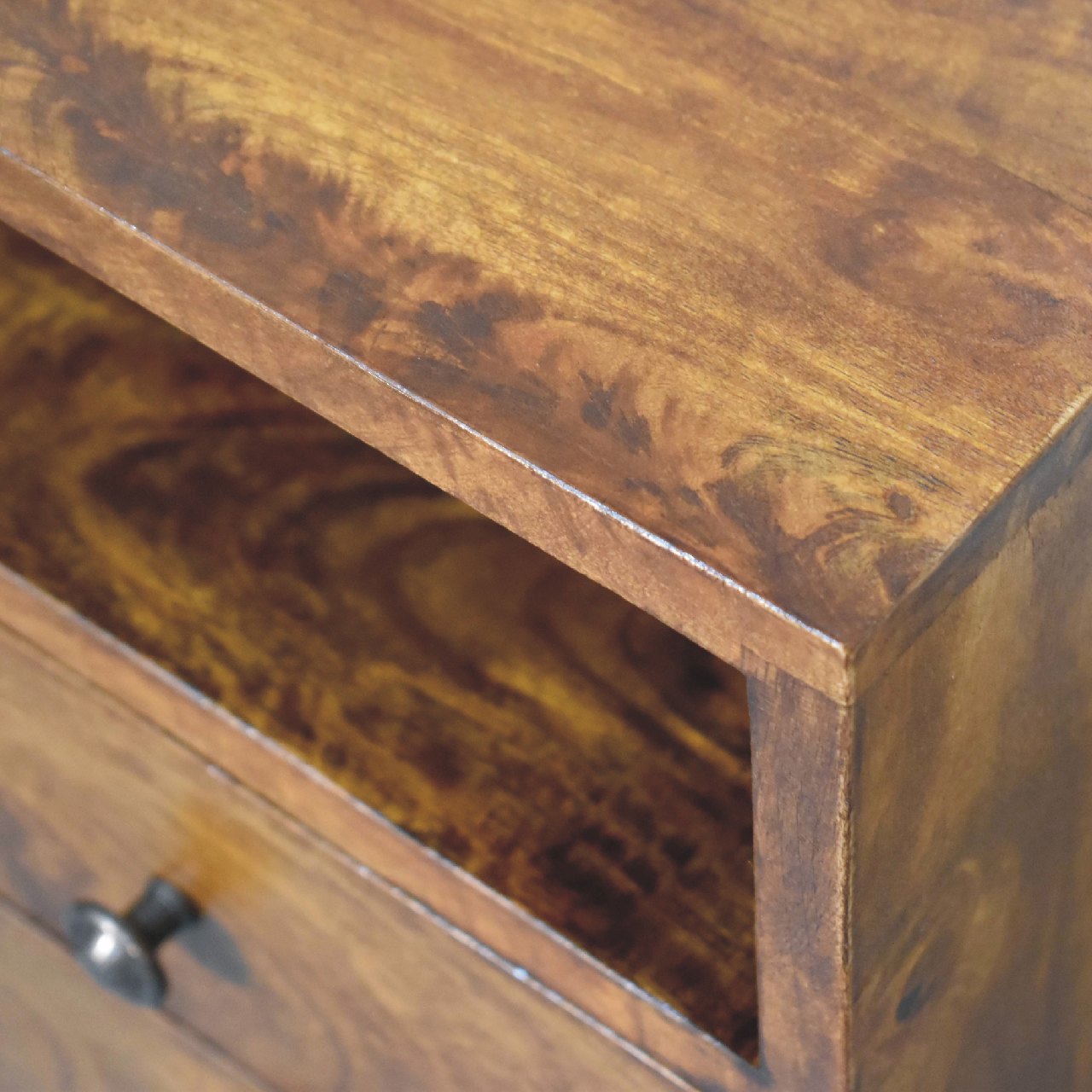 Handgemaakt – Mini nachtkastje – mangohout – Mid-Century – compact